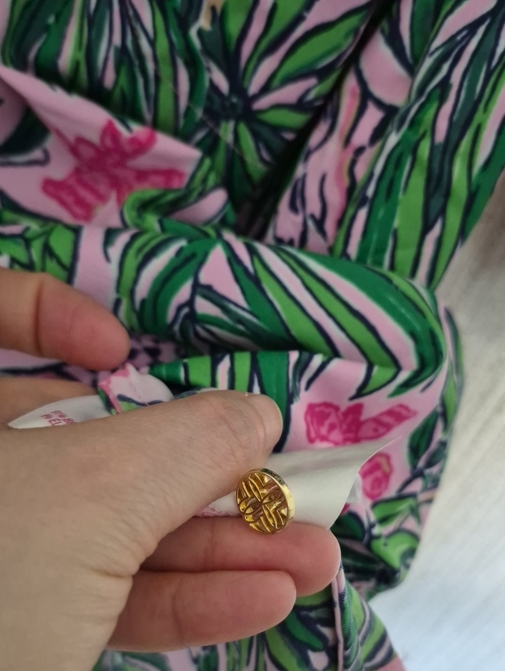 Lilly Pulitzer Ensley UPF 50+ Dress Roaring With Joy Pink Green Size L NWT - Picture 6 of 13
